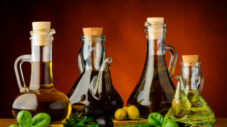 Olive oil bottles olives basil - a group of bottles free wallpaper