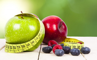 Green apple measuring tape berries - a green apple free wallpaper