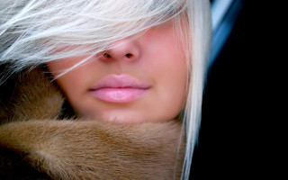 White hair fur coat portrait - bettina heinenayech free wallpaper