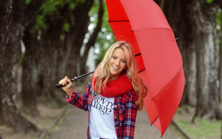 Woman park sunny umbrella blonde - cheerful free wallpaper for desktop