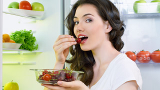 Woman eating fruit refrigerator bowl - claire falkenstein free wallpaper