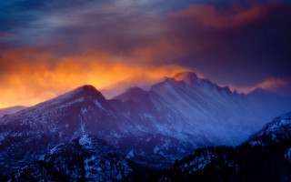 Mountain range sunset clouds city - the top of the mountains free wallpaper