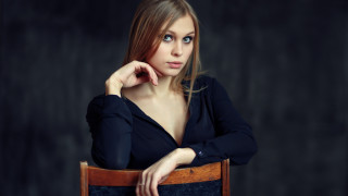 Eszter mattioni portrait american barbizon - her shoulder free wallpaper for desktop