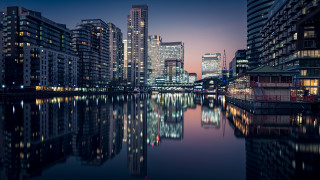 City skyline river night reflection - cityscape free wallpaper for desktop