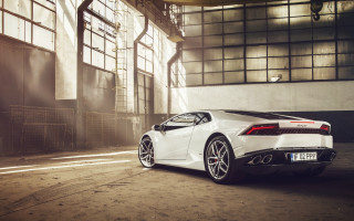 White sports car garage building - a garage next free wallpaper