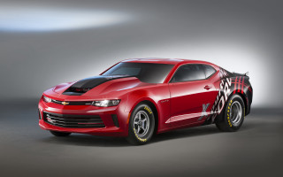 Red car black white hood - design free wallpaper