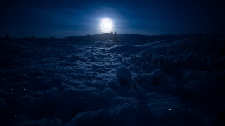Snow covered field moonlight aurora - hill free wallpaper