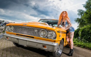 Woman yellowcar tattoo blonde boot - a yellow car free wallpaper
