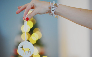 Christmas woman ornament tree lights - a christmas ornament free wallpaper for desktop