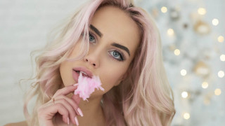 Pink haired woman flower bokeh - pink hair free wallpaper for desktop