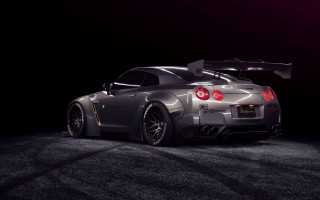 Silver sports car red light 3 - back end free wallpaper for desktop