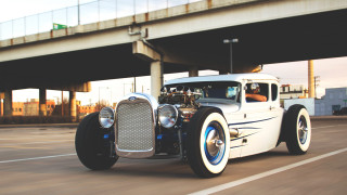 White car street bridge sky - a sky background and a bridge in the background free wallpaper