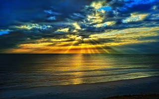 Sunset ocean clouds sunrays beach - cloud and sun rays free wallpaper for desktop