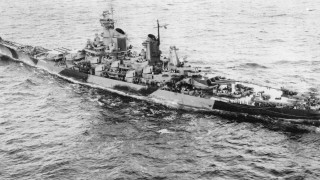 Large ship crowded water boats - 8 0 mm free wallpaper