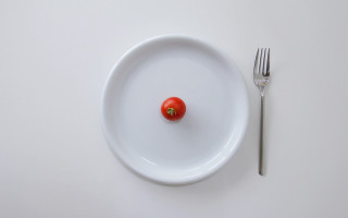 Tomato plate fork knife table - a fork and knife free wallpaper