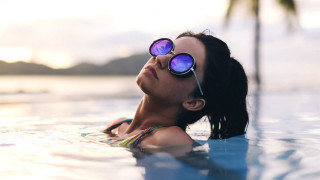 Woman pool purple sunglasses beach - elke vogelsang free wallpaper