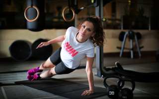 Ayshia taskin gym plank barbell - ayshia taşkın free wallpaper