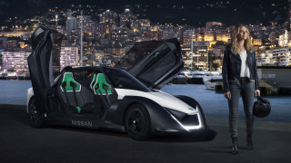 Cityscape ferriswheel fireworks blonde jacket - a city skyline in the background free wallpaper