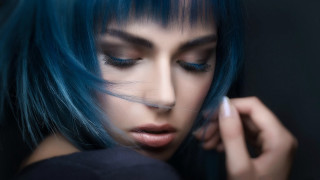 Blue hair black shirt posing - blue hair free wallpaper for desktop