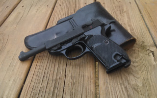 Gun wooden floor magazine dieselpunk - a magazine free wallpaper