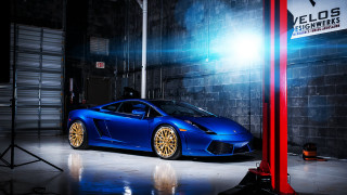 Blue sports car garage red 4 - rim free wallpaper