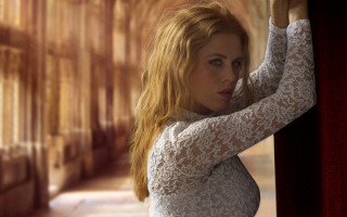 Woman white dress wall poster - art nouveau free wallpaper