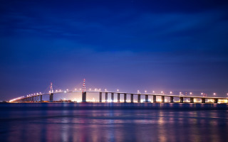 Bridge water night lights clouds - almada negreiro free wallpaper