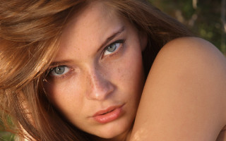 Freckled haired blue eyed woman - hair free wallpaper for desktop