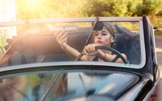 Woman driving steering wheel man - stick free wallpaper