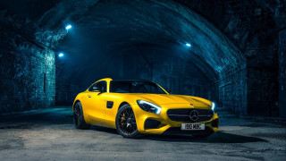 Yellow mercedes sls tunnel night - the side of the car free wallpaper
