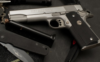 Gun knife table items cobra - other item free wallpaper