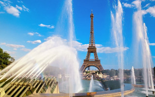 Eiffel fountain water architecture paris - a fountain free wallpaper
