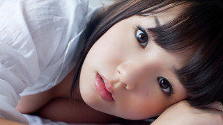 Young girl laying bed hands - a young girl free wallpaper for desktop