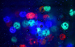 Rain drops colorful lights astronaut - colorful free wallpaper