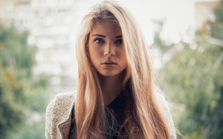 Eszter mattioni blonde hair outdoor - long blonde hair free wallpaper for desktop