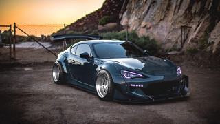 Car dirt lot fence rockwall - pearlescent free wallpaper for desktop