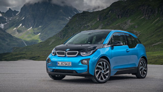 Blue bmw i3 mountain cloudy - energetic free wallpaper for desktop