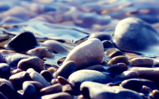 Rock water pebbles droplets shallow - the rock and water free wallpaper