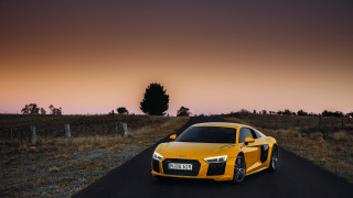 Yellow sports car dusk urban - dusk free wallpaper for desktop