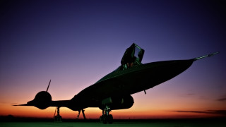 Jet fighter plane sunset tarmac - a jet fighter plane free wallpaper