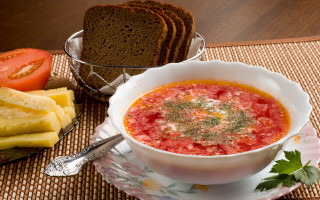 Bowl soup bread tomatoes spoon 2 - fedot sychkov free wallpaper for desktop