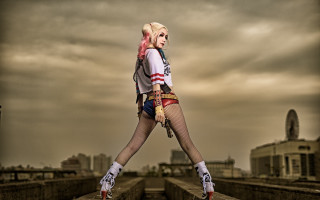 Woman gun bridge cloudy city - cosplay free wallpaper for desktop