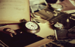 Pocket watch table book clock - vintage free wallpaper