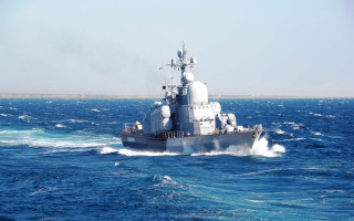 Large ship ocean water waves - a few wave free wallpaper