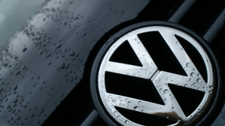 Volkswagen emblem rain water droplets - ƒ 1. free wallpaper