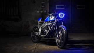Blue motorcycle dark room blue 3 - a blue light free wallpaper