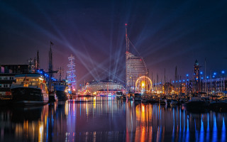 Tokyo skyline ferriswheel night lights - a ferris free wallpaper for desktop
