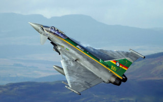 Fighterjet mountains highspeed smoke arabesque - the tail free wallpaper