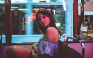 Woman bus window city rain - free vintage wallpaper