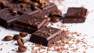 Chocolates nuts coffee beans autumn - coffee bean free wallpaper